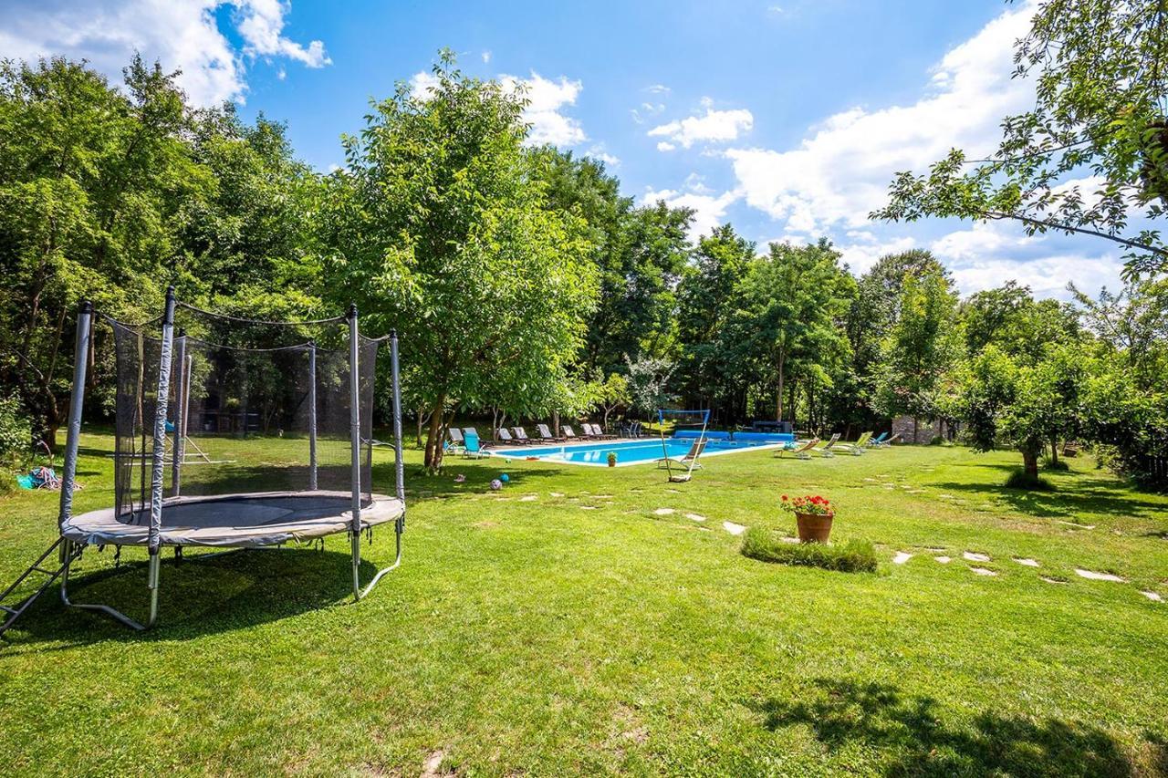 Garmen Hills Guest Houses Esterno foto