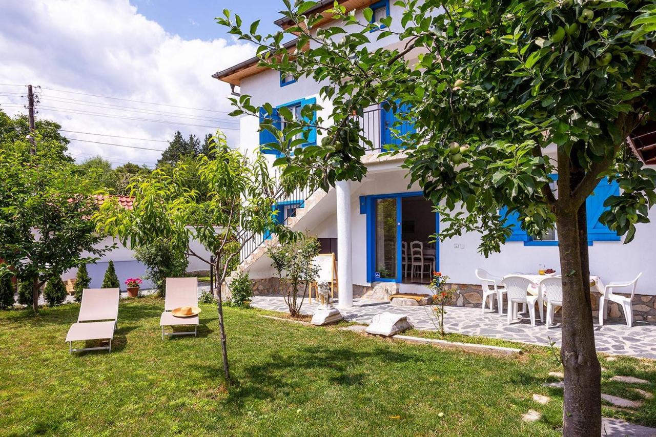 Garmen Hills Guest Houses Esterno foto