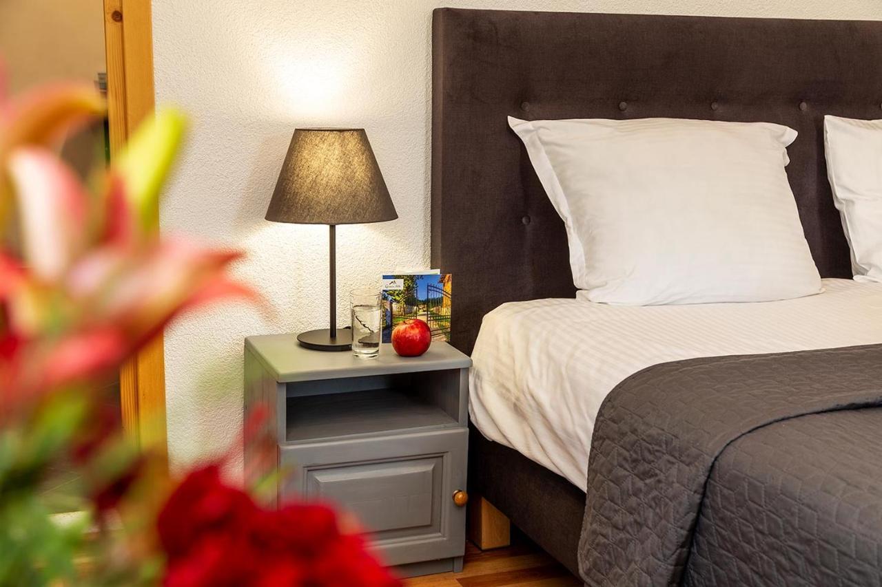 Garmen Hills Guest Houses Esterno foto