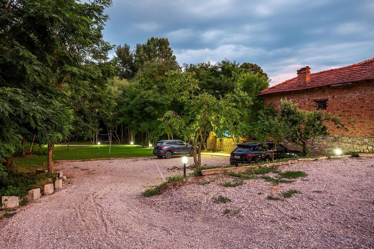 Garmen Hills Guest Houses Esterno foto