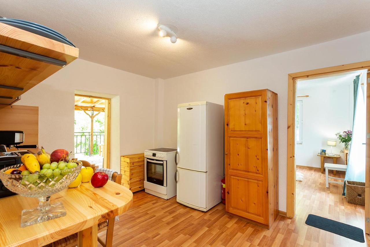 Garmen Hills Guest Houses Esterno foto