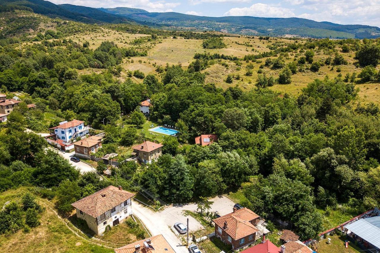 Garmen Hills Guest Houses Esterno foto