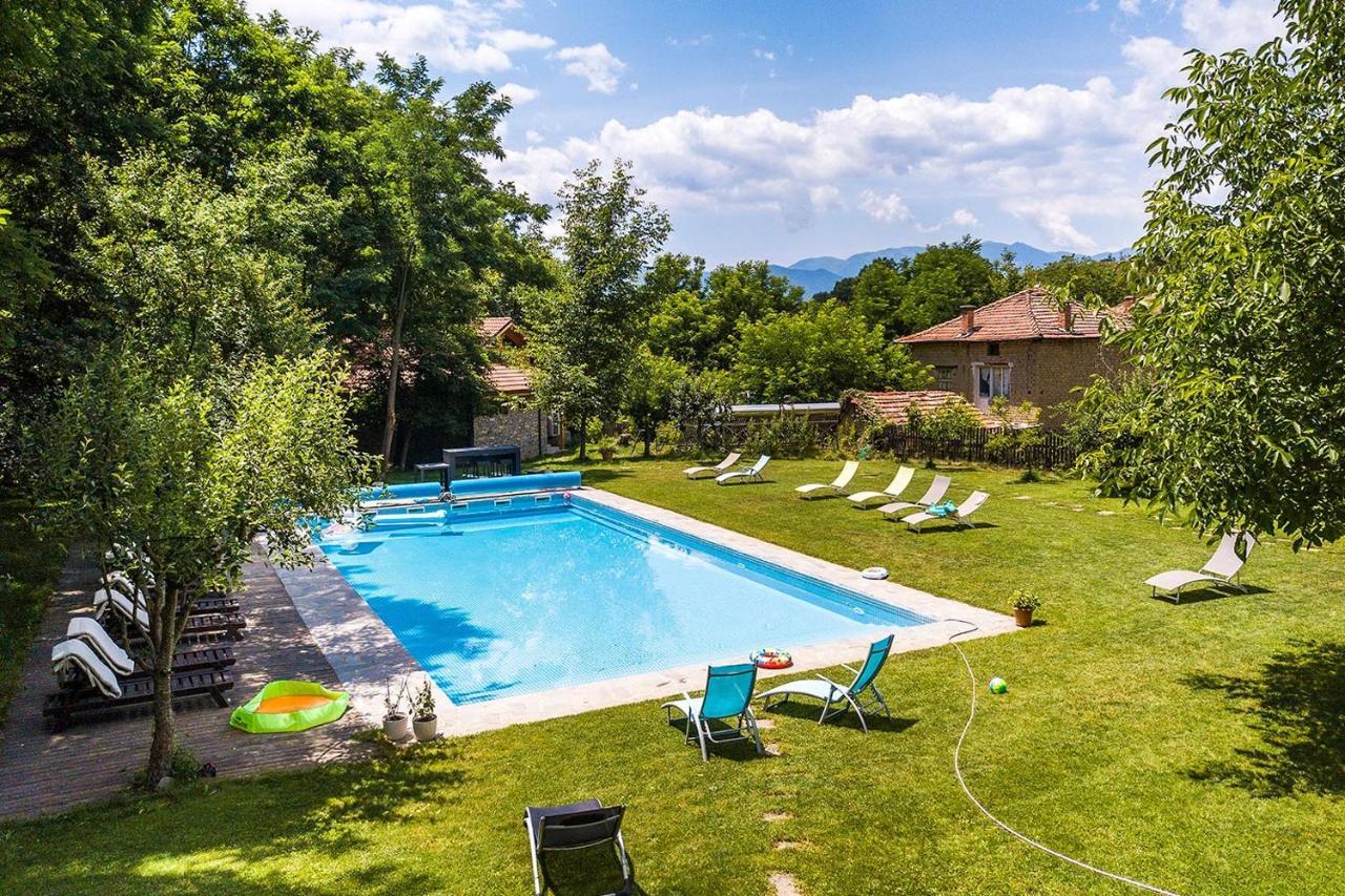 Garmen Hills Guest Houses Esterno foto